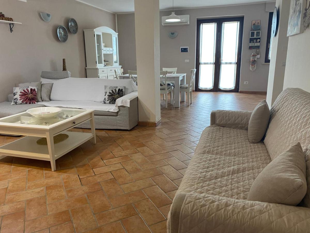 Agriturismo Colle D' Oro Pescia Romana Exteriör bild