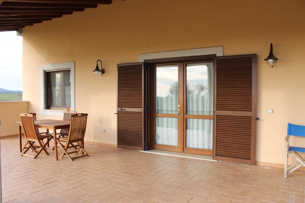 Agriturismo Colle D' Oro Pescia Romana Rum bild
