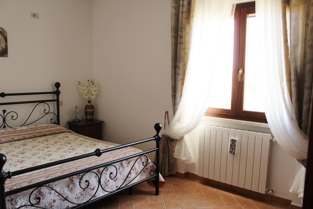 Agriturismo Colle D' Oro Pescia Romana Exteriör bild