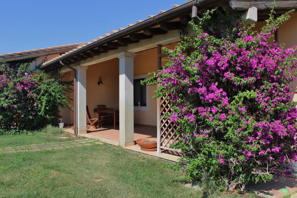 Agriturismo Colle D' Oro Pescia Romana Exteriör bild