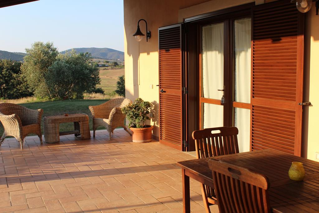 Agriturismo Colle D' Oro Pescia Romana Exteriör bild