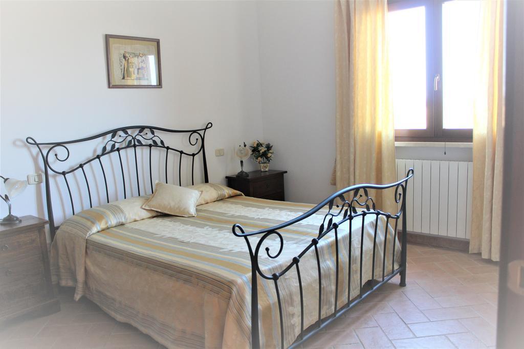 Agriturismo Colle D' Oro Pescia Romana Exteriör bild